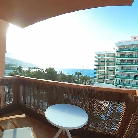 Full Appt With Seaview & Swimming Pool - Melchor Luz